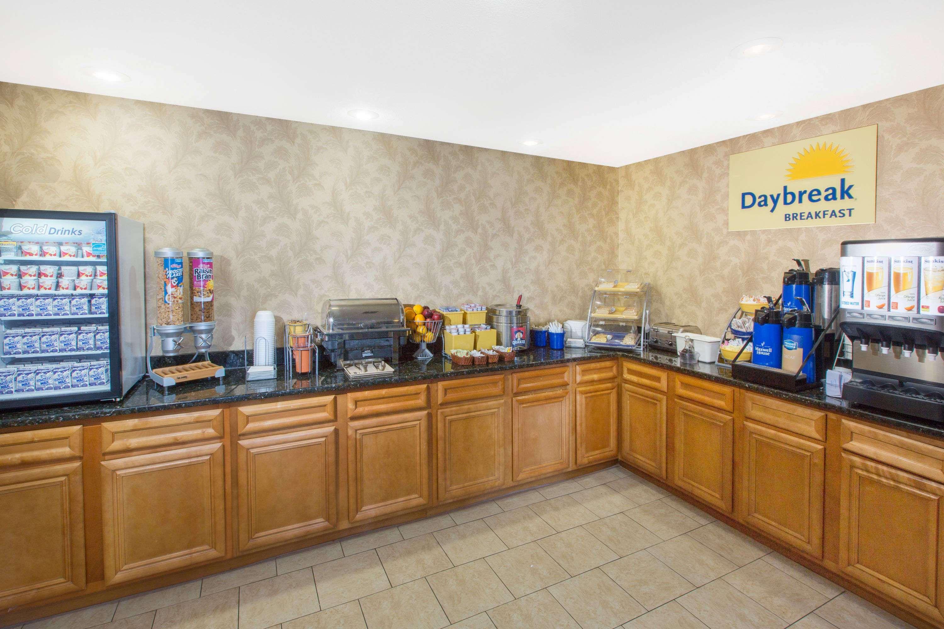 Days Inn By Wyndham Lonoke Esterno foto