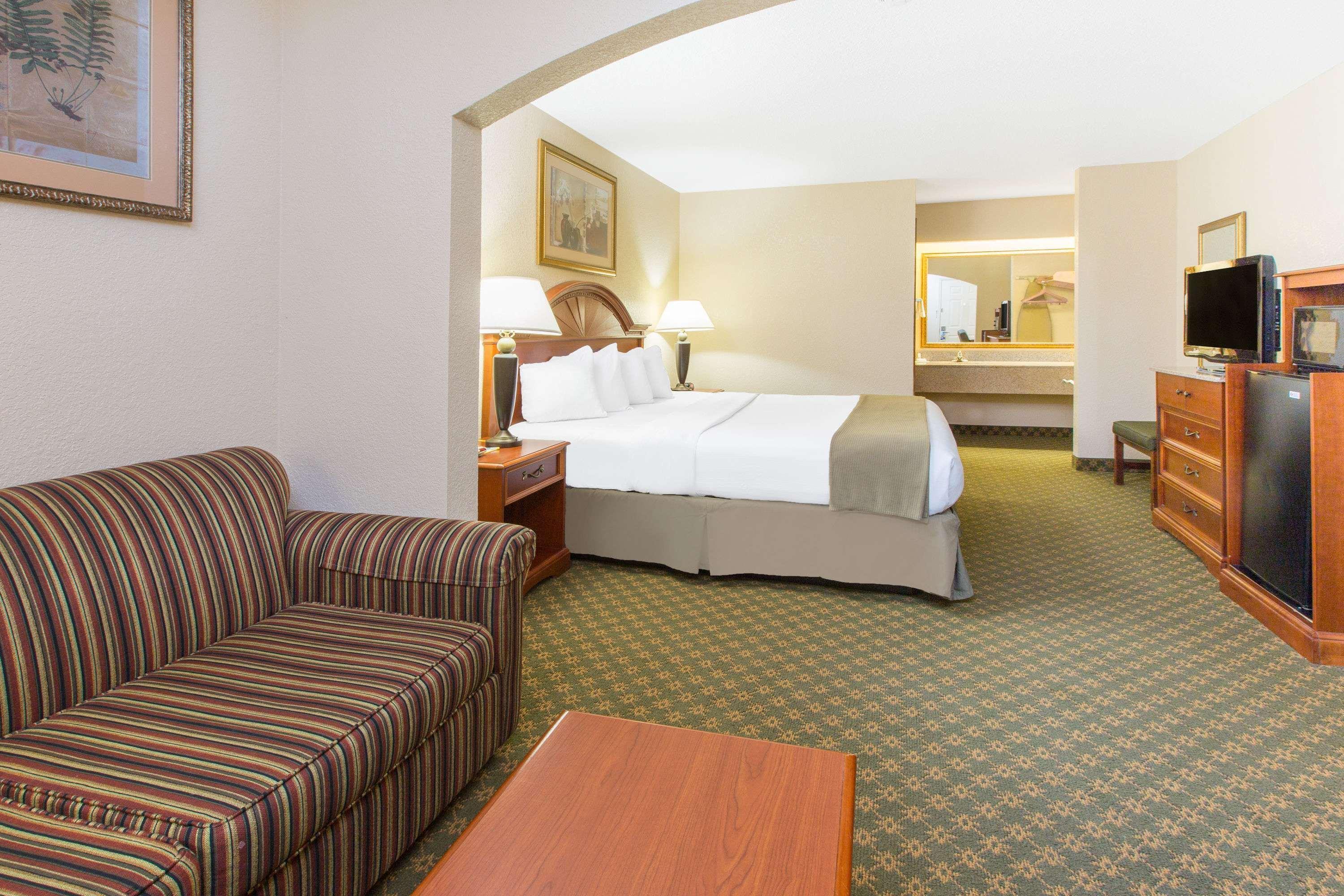 Days Inn By Wyndham Lonoke Esterno foto