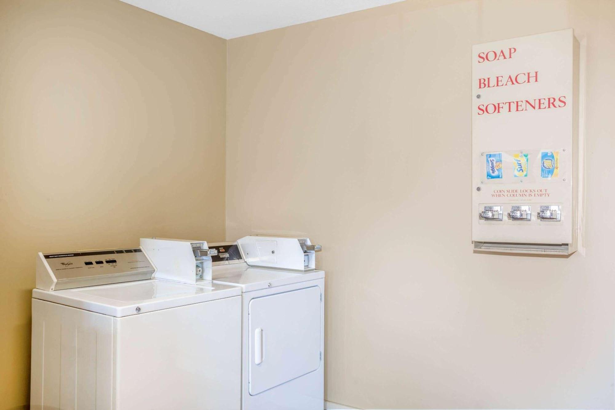 Days Inn By Wyndham Lonoke Esterno foto