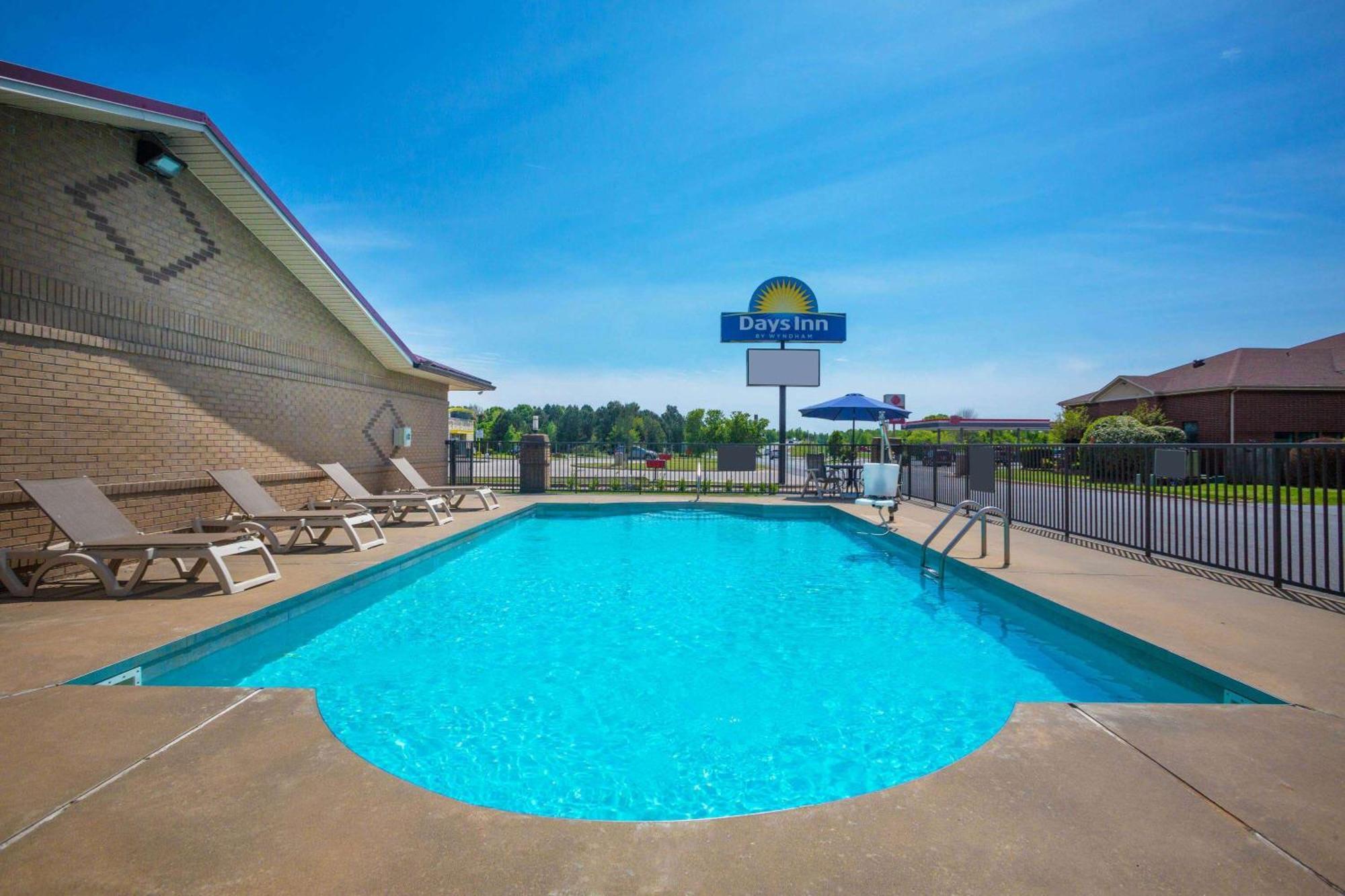 Days Inn By Wyndham Lonoke Esterno foto